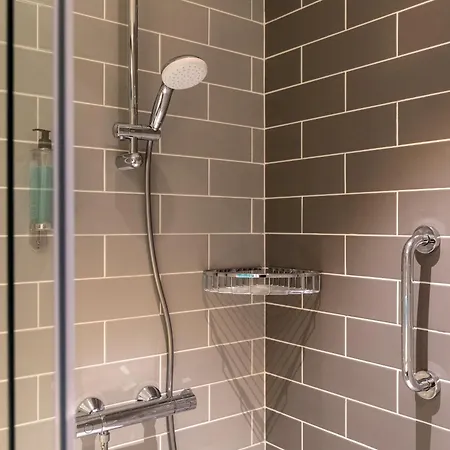 فندق Express - - Plaza Saldanha By Ihg 3*