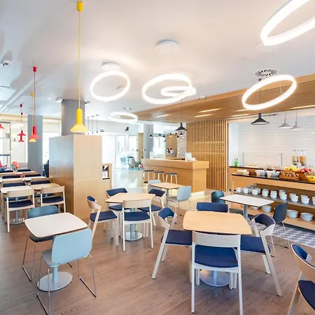 Express - - Plaza Saldanha By Ihg Hotell