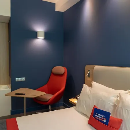 Отель Express - - Plaza Saldanha By Ihg