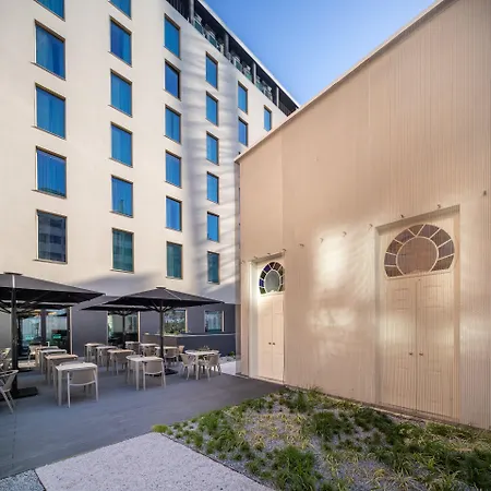 Express - - Plaza Saldanha By Ihg Hotel