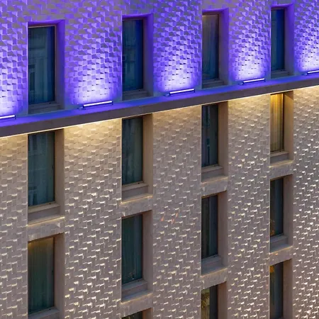 Отель Express - - Plaza Saldanha By Ihg